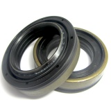 3238301 Сальник 045-70-14/17