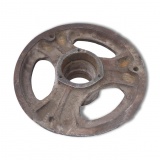 Ступица переднего колеса Т-40