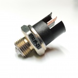 Выключатель света заднего хода КАМАЗ, МАЗ, ВАЗ, Трактора (ВК 418Д d=27)) "ЭМИ"