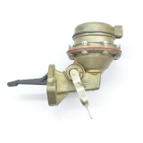 Насос топливный ЗИЛ-130 "PEKAR"