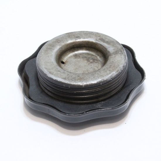 Крышка бензобака Т40 - 1