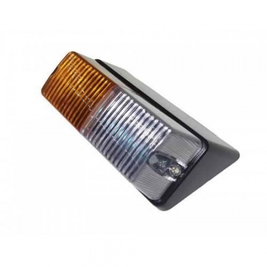 Фонарь передний правый ( пластик ) - 1