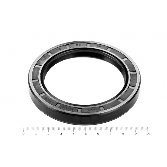 Сальник 2,2-70х95 МАЗ (КМ041) "БРТ" - 1