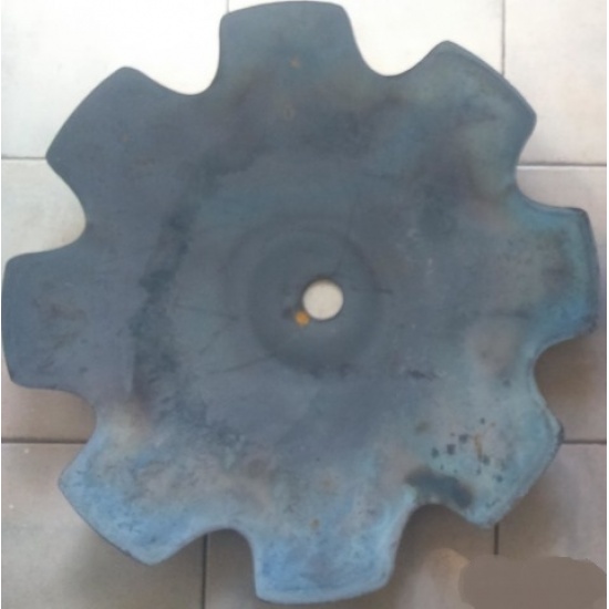 Диск (БДТ-3,7,10; БДСТ-2,5) ("ромашка" 10 лепестков, D=650 мм, отв.круг 46 мм, S=6 мм) (Алмаз РЗЗ) - 1